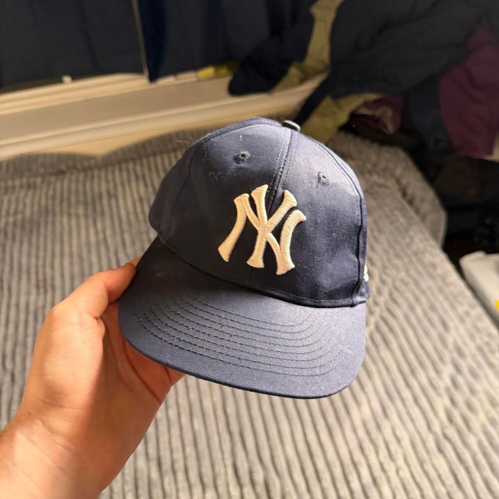 Y2K 2000’s New York Yankees Navy Blue Cap MLB Baseball One Size Large